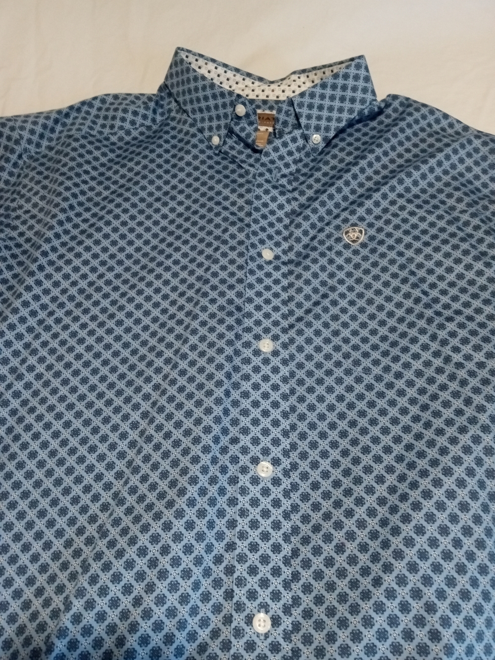 Ariat Men's Blue Geometric Button-Down Shirt - Picture 4 of 8